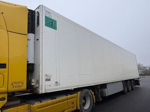 Schmitz Cargobull SKO 24 refrigerated semi-trailer