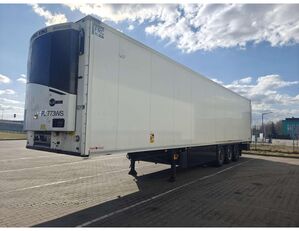 semi-remorque frigorifique Schmitz Cargobull SKO 24 endommag&eacute;