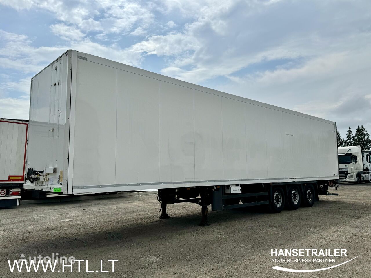 Schmitz Cargobull SKO 24 2 LIFT AXLES Standart box refrigerated semi-trailer