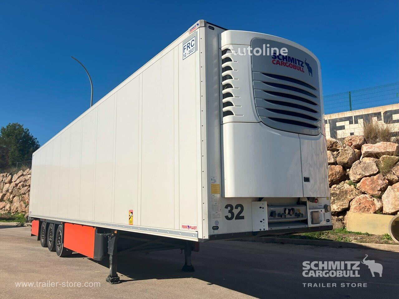 Schmitz Cargobull Semiremolque Frigo Standard refrigerated semi-trailer