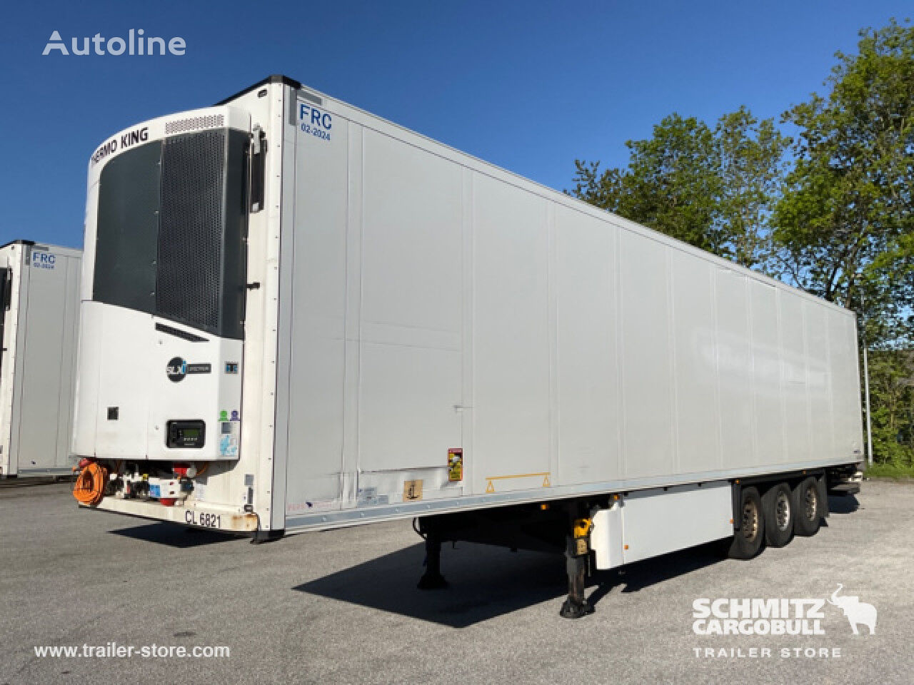 Schmitz Reefer multitemp Taillift refrigerated semi-trailer