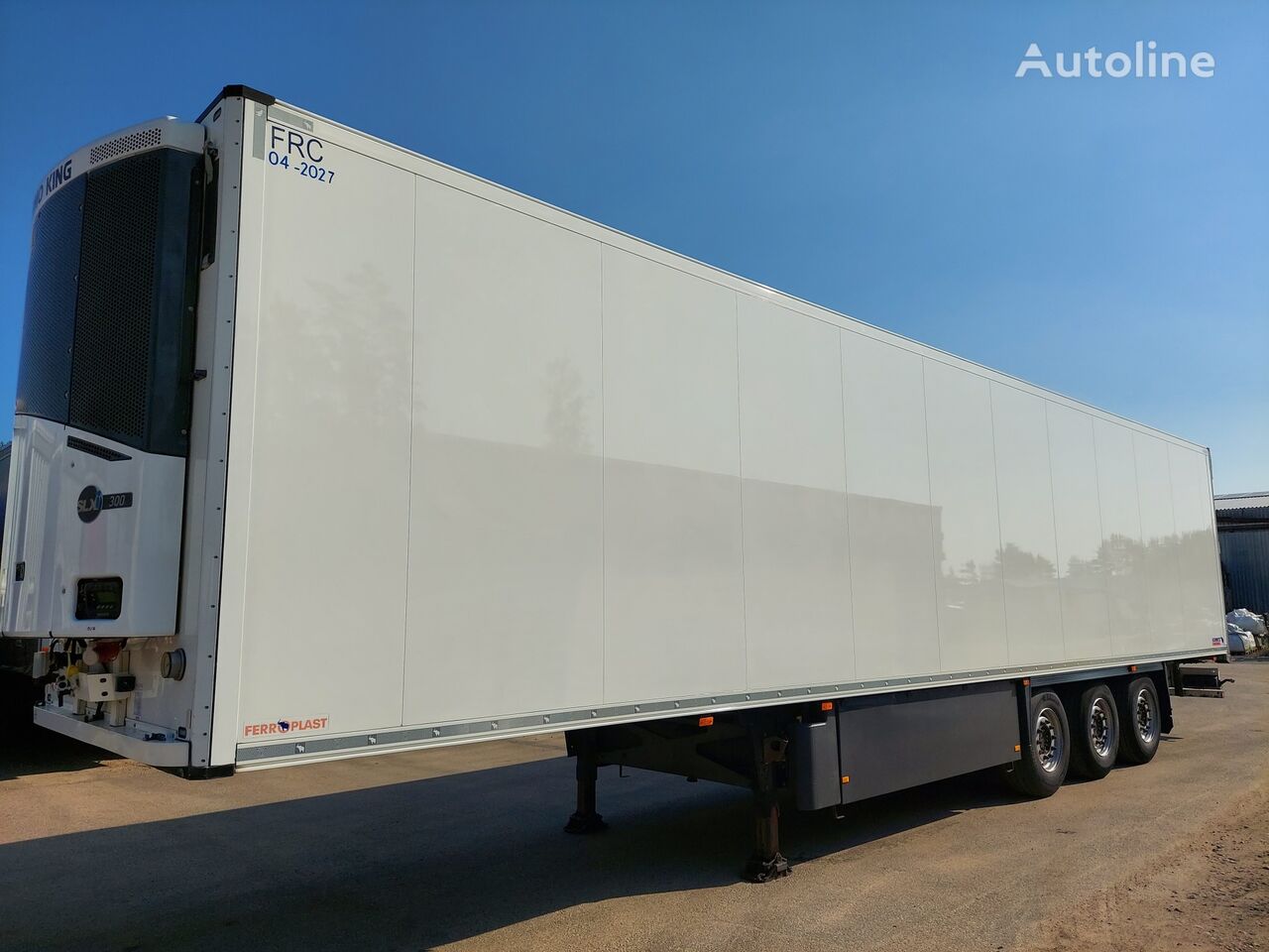 Schmitz SKO 24/L DOPPELSTOCK refrigerated semi-trailer