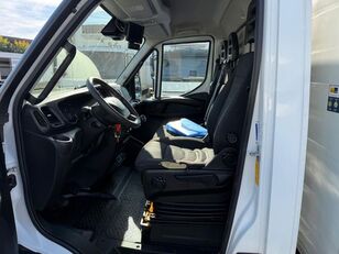 IVECO DAILY 72-180 FLEISCH-Kühlkoffer+2 Rohrbahnen 冷蔵トラック（3.5t未満）