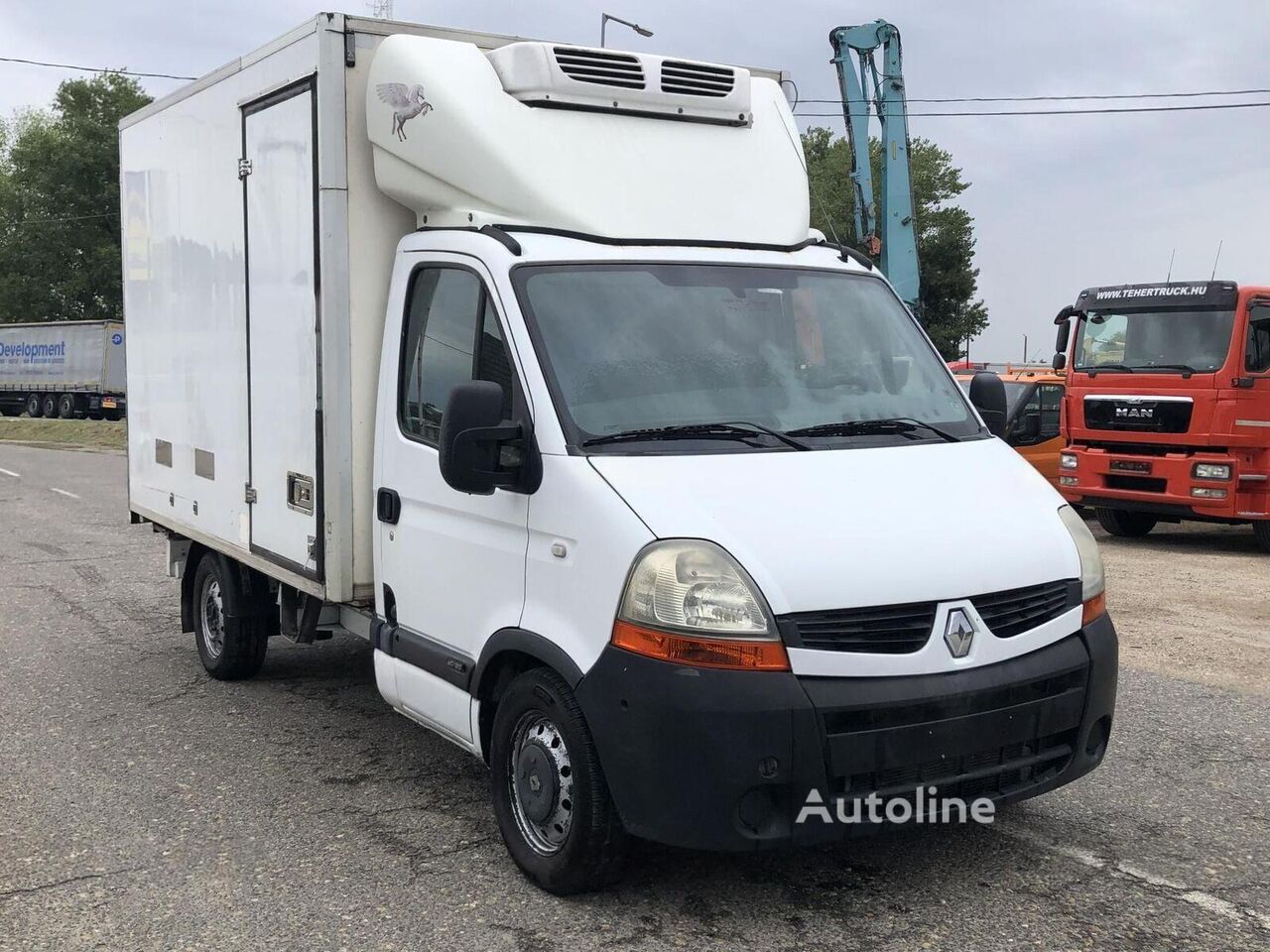 شاحنة التبريد < 3.5طن Renault MASTER 2.5 dCi L2H1 Cool 380V hálózati csatlakozás + klíma 2 800 - Autoline