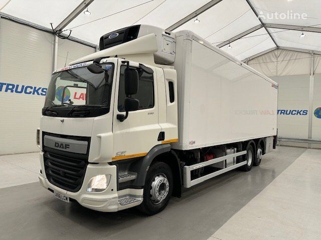 camion frigorifique DAF CF 290 6x2 Rear Steer Fridge Box