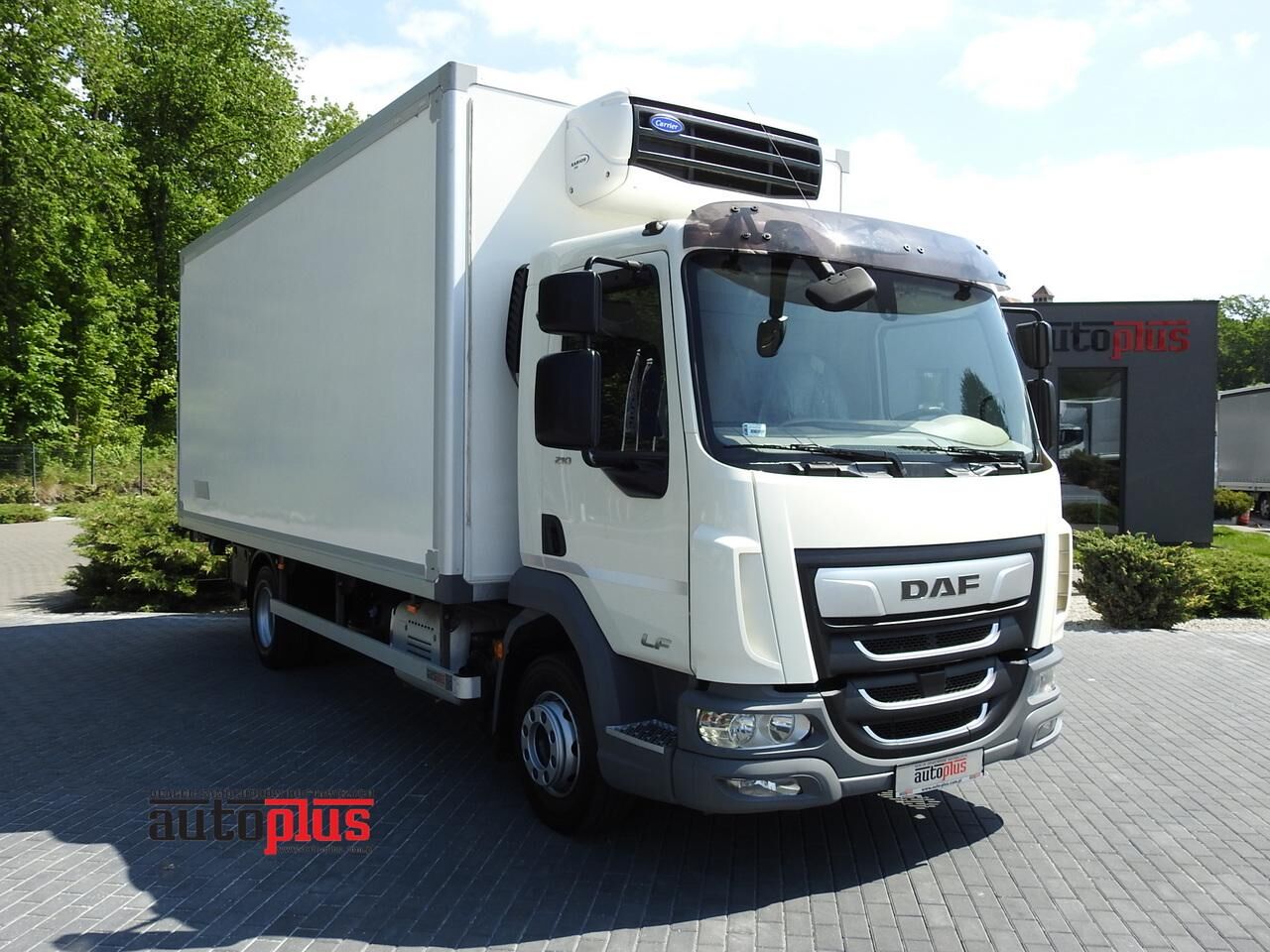 DAF LF 210  kølevogn lastbil