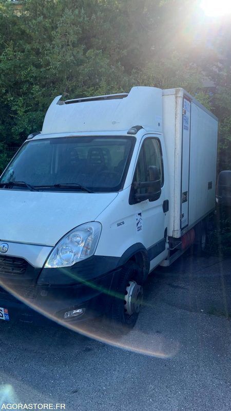 2012 Iveco 65C15-46148803