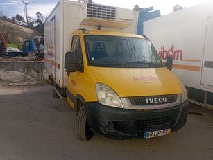 camião frigorífico IVECO Daily / F1CE0481 (euro4) / 6S400A OD Pneus Ft/Tr  FT 195/75 R16