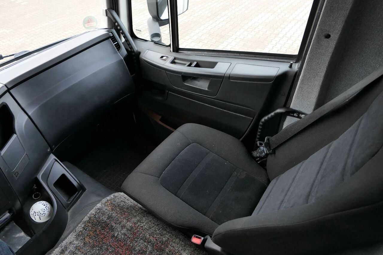 IVECO Stralis 400 - Camião frigorífico