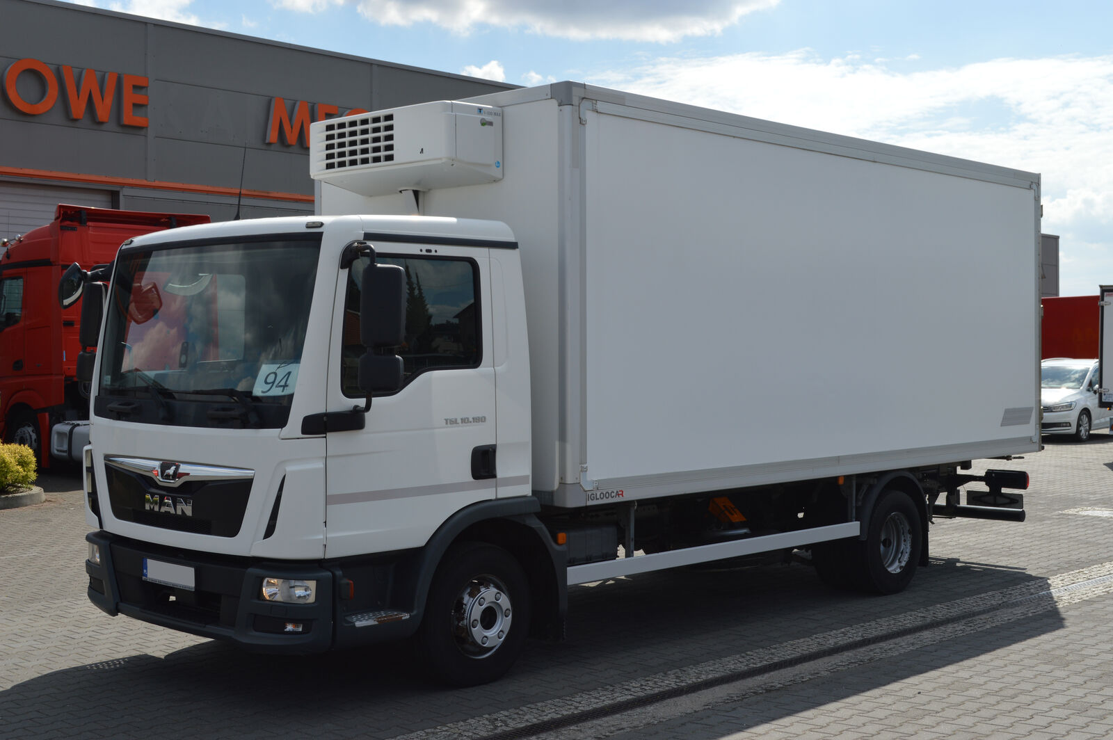 MAN TGL 10.180 REFRIGERATOR TK V500 MAX refrigerated truck