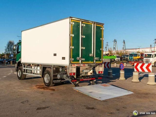 Camper refrigerada Mercedes-Benz AROCS 1830 4×4