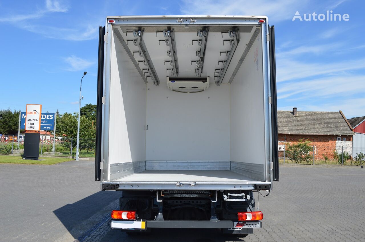 Mercedes-Benz ATEGO 816 EURO 6 HOOK REFRIGERATOR ISOTERM CONTAINER camión frigorífico