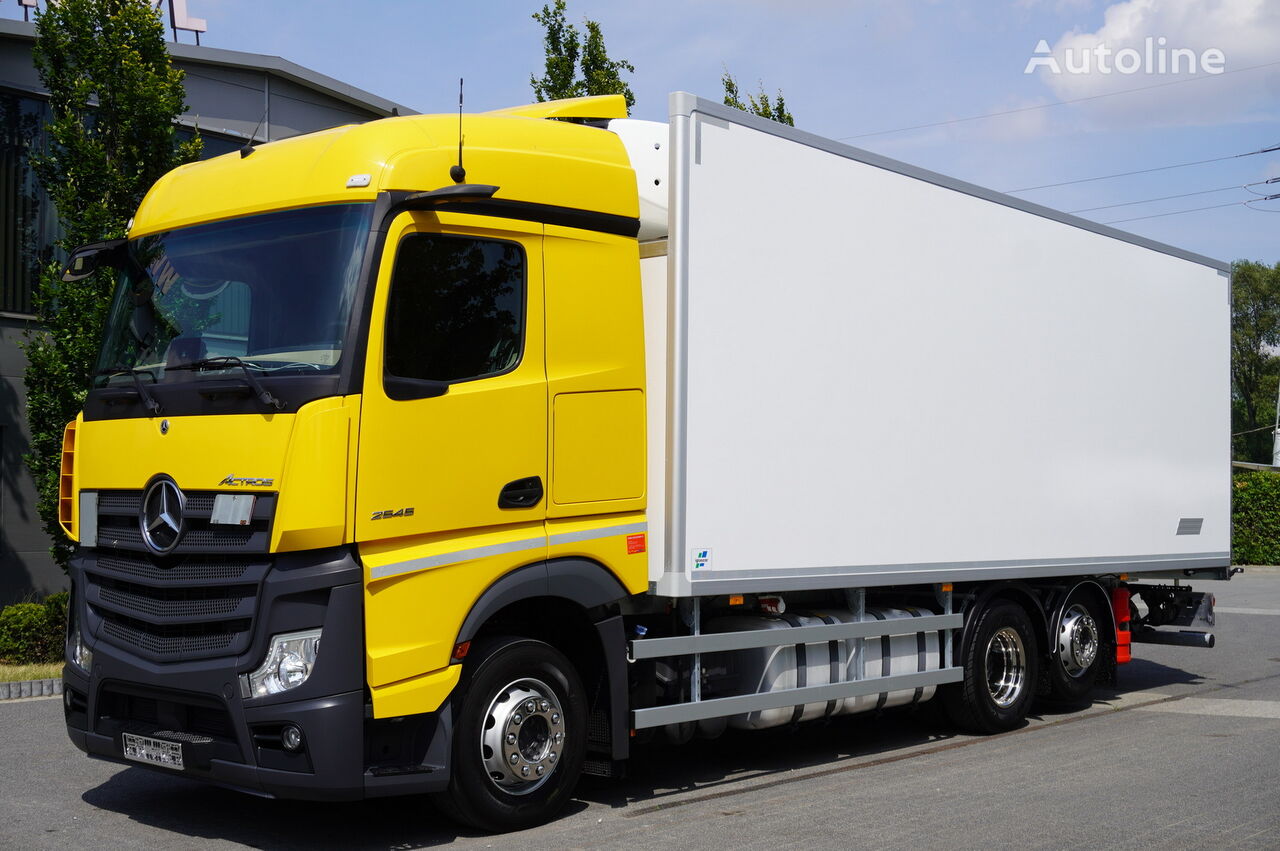 камион-ладилник Mercedes-Benz Actros 2545 MP5 6×2 E6 / NEW Igloocar refrigerator / 19 pallets