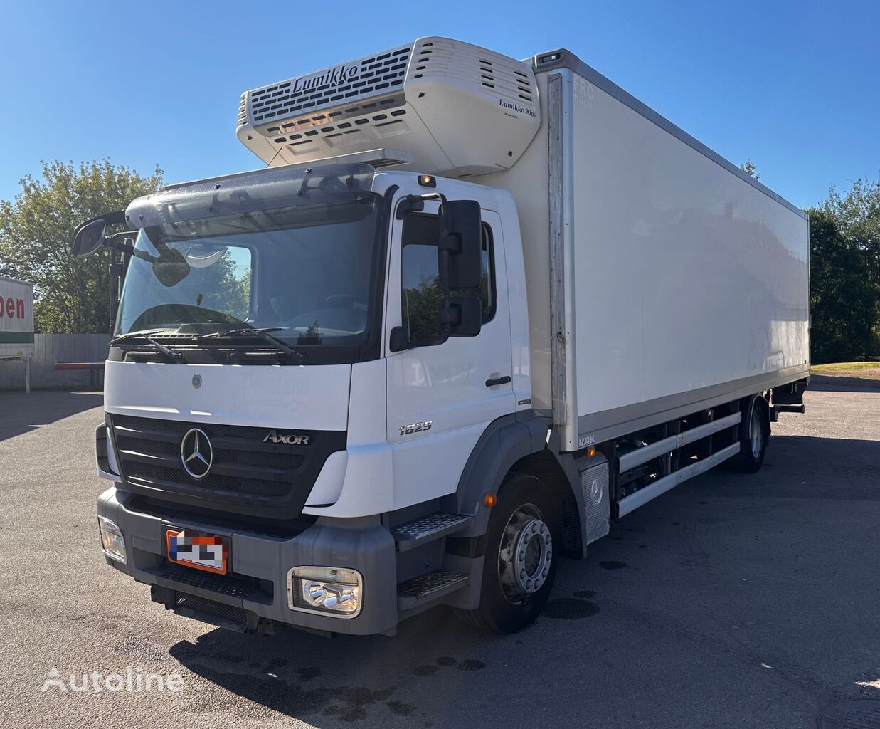 شاحنة التبريد Mercedes-Benz Axor 1829