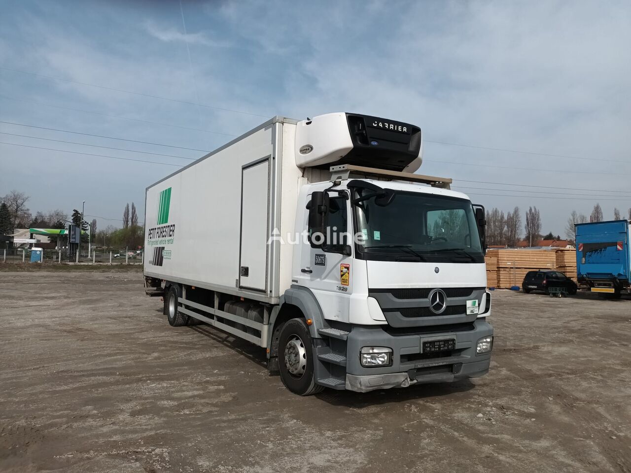 کامیون یخچالدار Mercedes-Benz Axor 1929 Carrier Supra 950MT + LBW - 8.7 meter