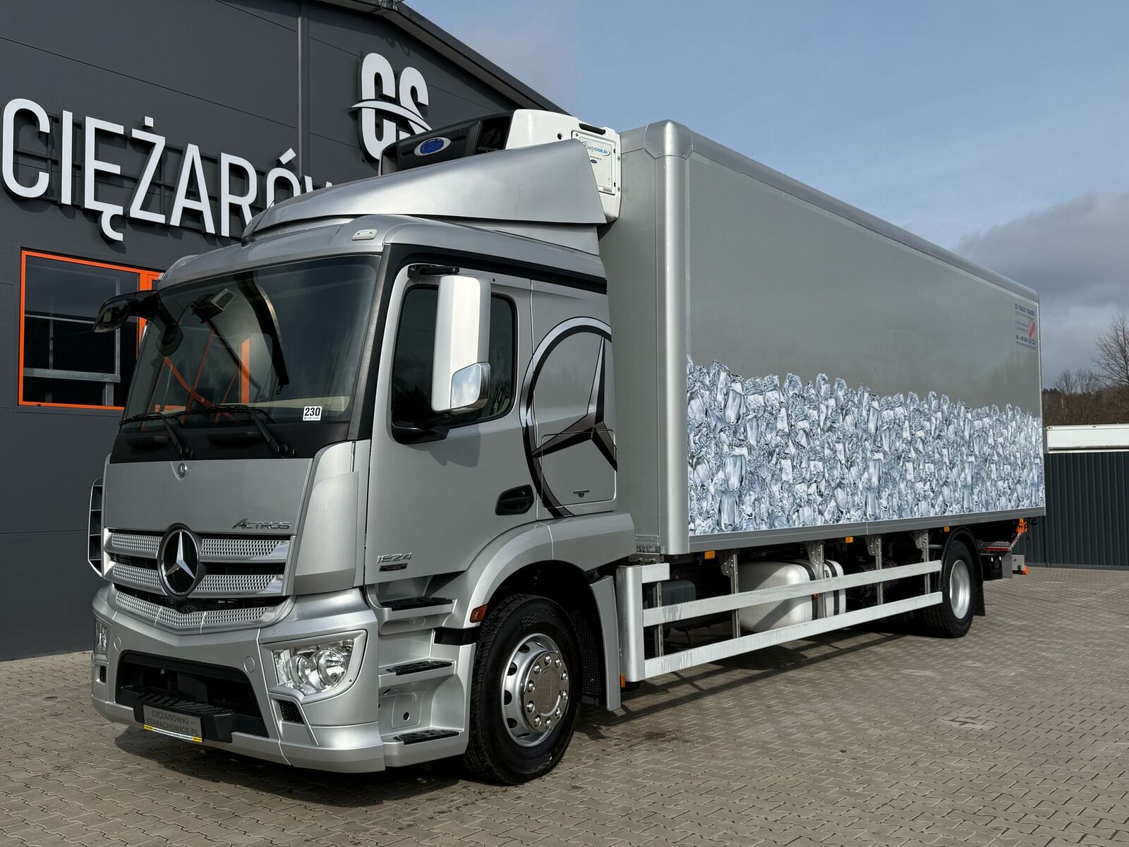 Mercedes-Benz MERCEDES ACTROS 1824 // E6 // chłodnia // 240 KM // 20 EURO PALE refrigerated truck - Autoline