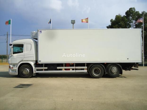 Scania P 400 refrigerated truck