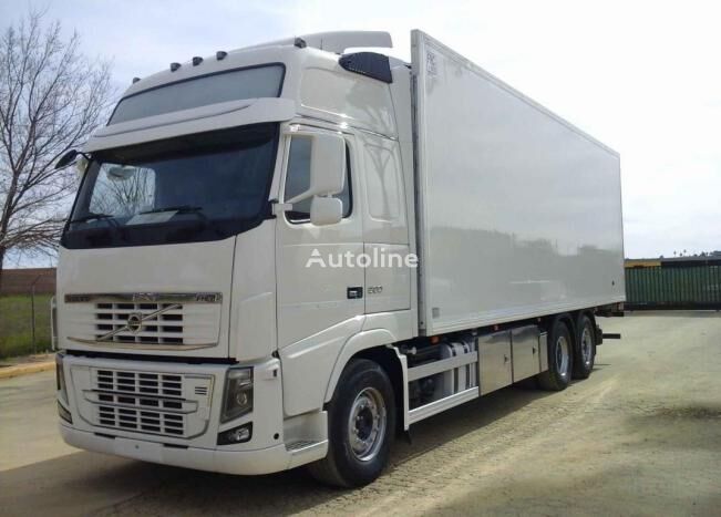 Volvo FH16 580 refrigerated truck