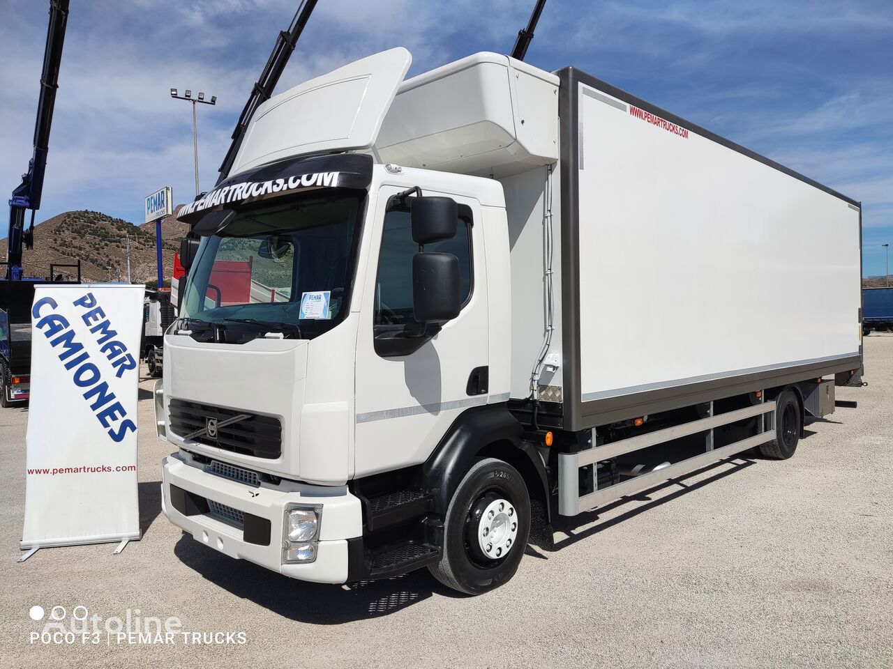 Volvo FL 240 FRIGORIFICO 14T 4X2 kølevogn lastbil