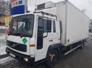 Volvo FL6 220 refrigerated truck