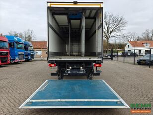 Camion frigorifique Volvo FM 330 6x2/4 Day Cab Euro6 - Refrigerated/Freezer Box 9.8M - Fri à vendre - Image 6 | Autoline TG Camion frigorifique Volvo FM 330 6x2/4 Day Cab Euro6 - Refrigerated/Freezer Box 9.8M - Fri | Image 6 - Autoline