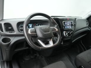 الميكروباصات شاحنة التبريد IVECO Daily 35S16