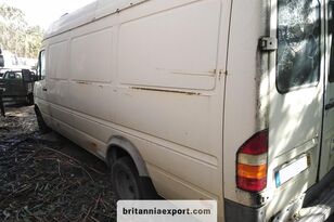 Mercedes-Benz 416 CDI | LWB | Twin Wheel | (Engine Knocking) refrigerated van for sale - Image 7 | Autoline UG Mercedes-Benz 416 CDI | LWB | Twin Wheel | (Engine Knocking) refrigerated van | Image 7 - Autoline