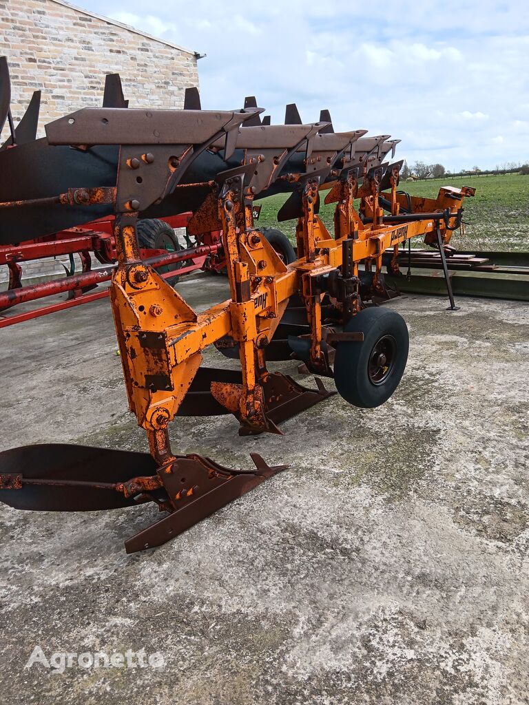 Howard Qr reversible plough - Agronetto