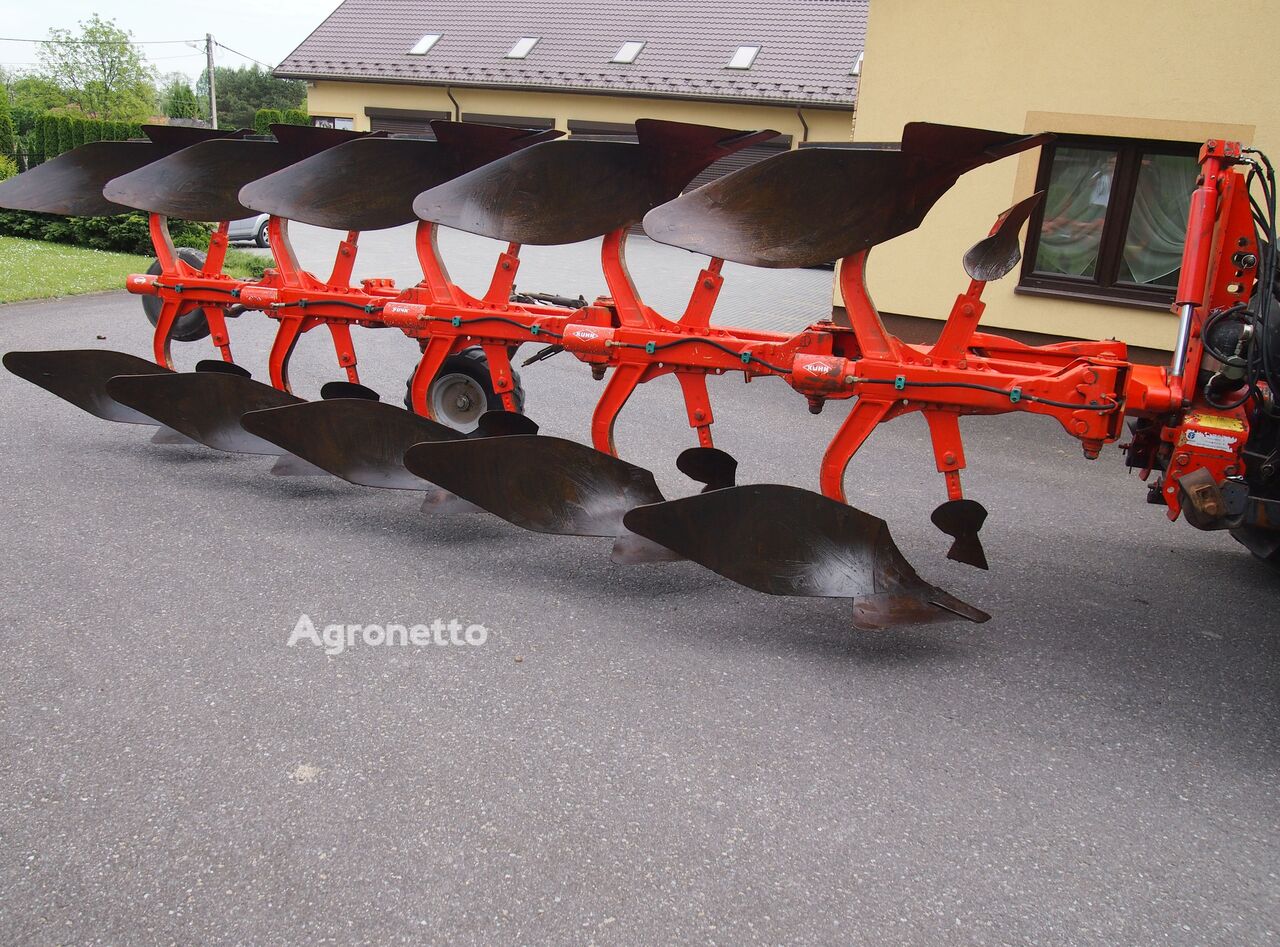 Kuhn Kuhn Vari-Master 150 4+1 reversible plough