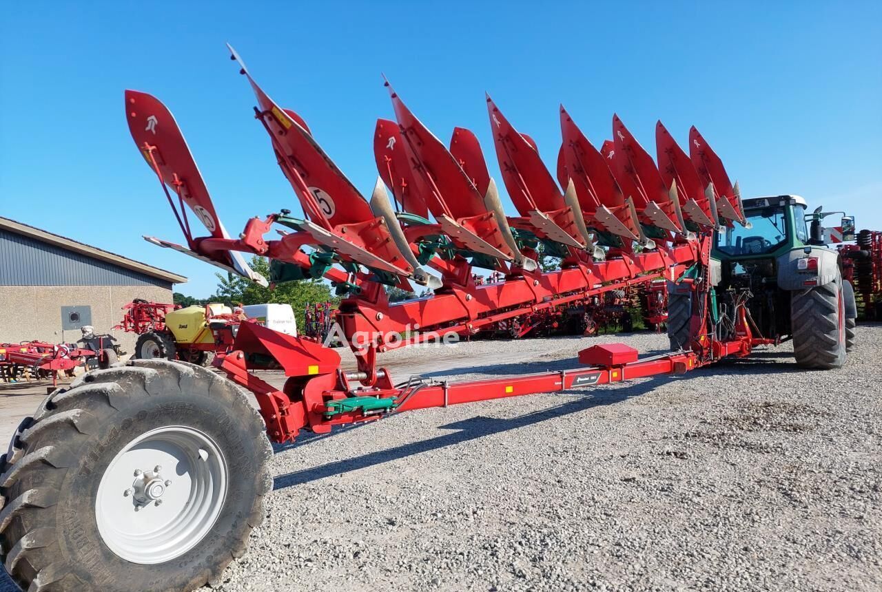 المحراث ذو الاتجاهين Kverneland 6300S Variomat - Agroline