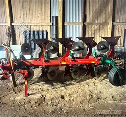 Kverneland ES 80 reversible plough