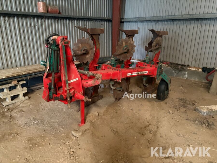 Купить плуг оборотный Kverneland Plov Kverneland | Agroline AZ Плуг оборотный Kverneland Plov Kverneland - Agroline