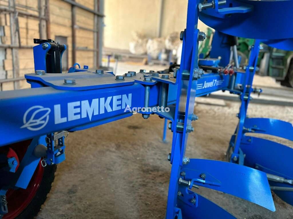 новый плуг оборотный Lemken Juwel 7