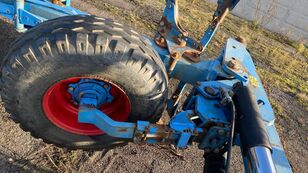 Реверзибилен плуг Lemken VariDiamant 10 on land 2007 7+1 се продава - Слика 13 | Agroline MK Реверзибилен плуг Lemken VariDiamant 10 on land 2007 7+1 | Слика 13 - Agroline