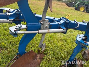Купить плуг оборотный Överum CX 4975 H - Изображение 35 | Agriline UA Плуг оборотный Överum CX 4975 H | Изображение 35 - Agriline