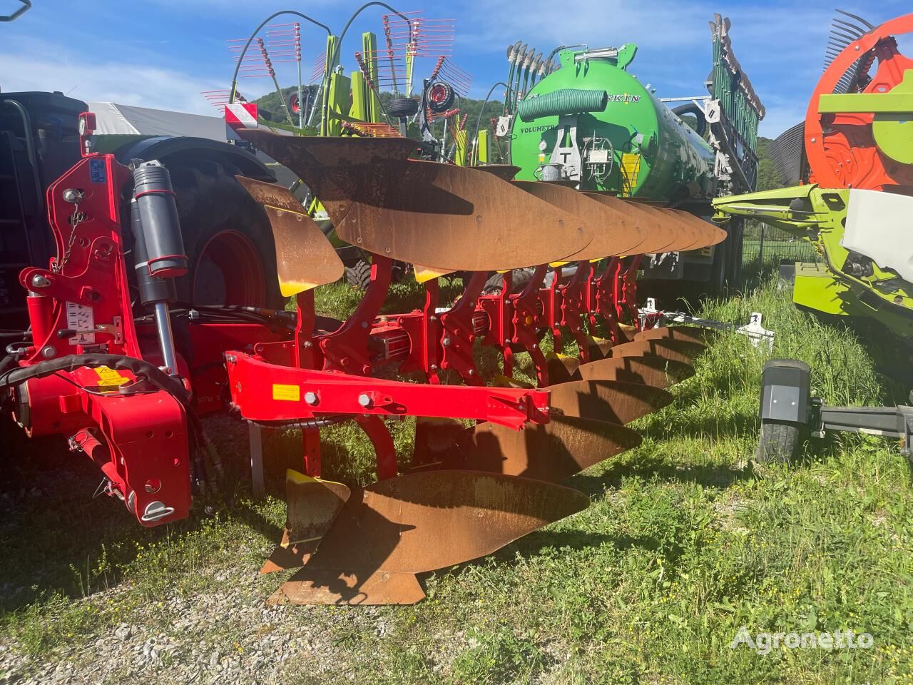 Pöttinger Servo 45 S Plus reversible plough