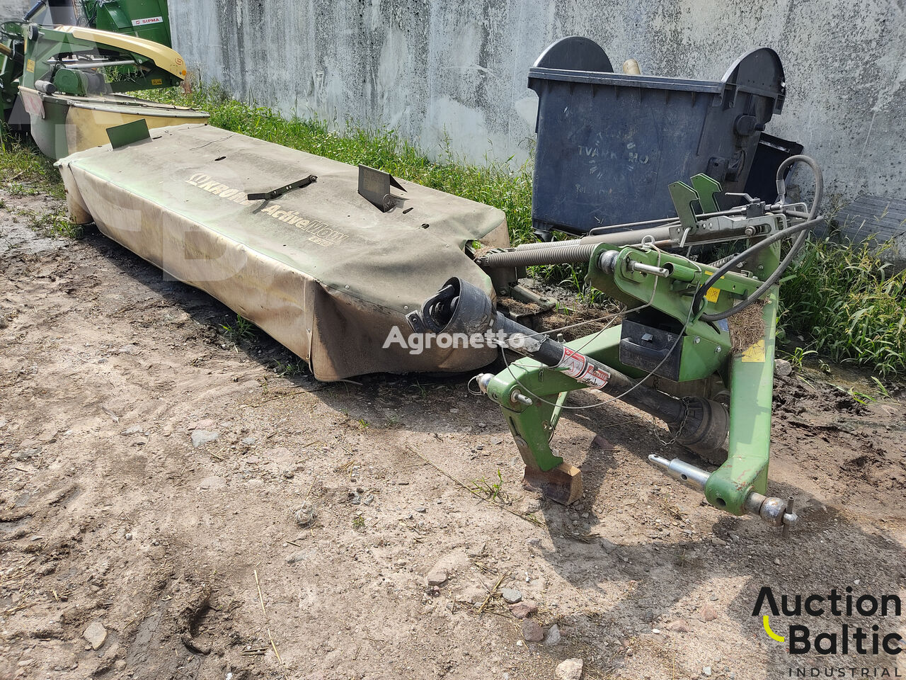 faucheuse d'accotement Krone ActiveMow R360