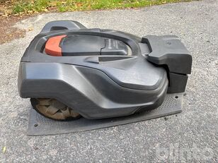 Husqvarna 450X robot lawn mower