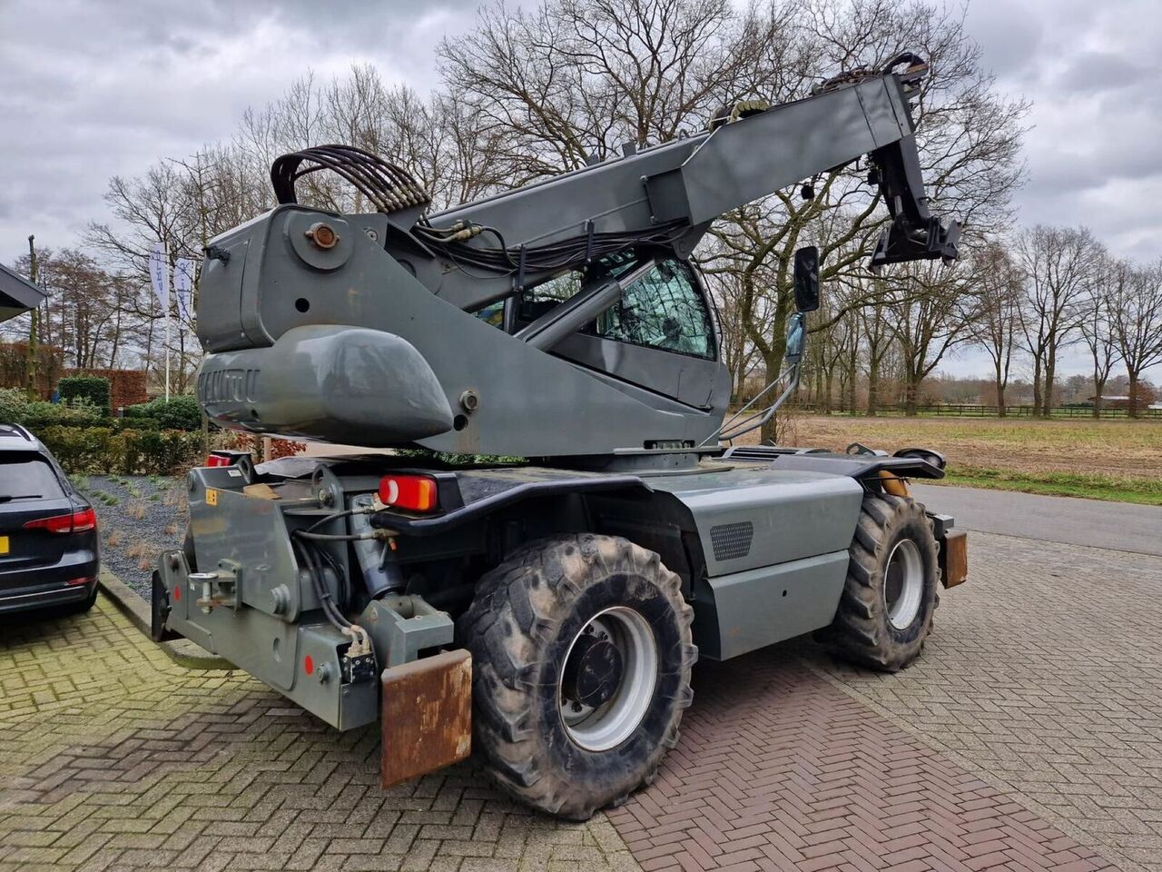 Manitou MRT2150 rotating telehandler