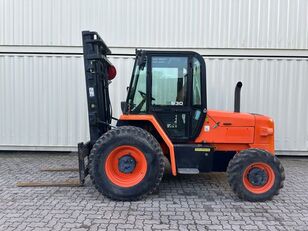 JCB 930-4 4x4, 2014 BJ, 2.245 Bh, 3 Tonnen, Triplex rough terrain forklift