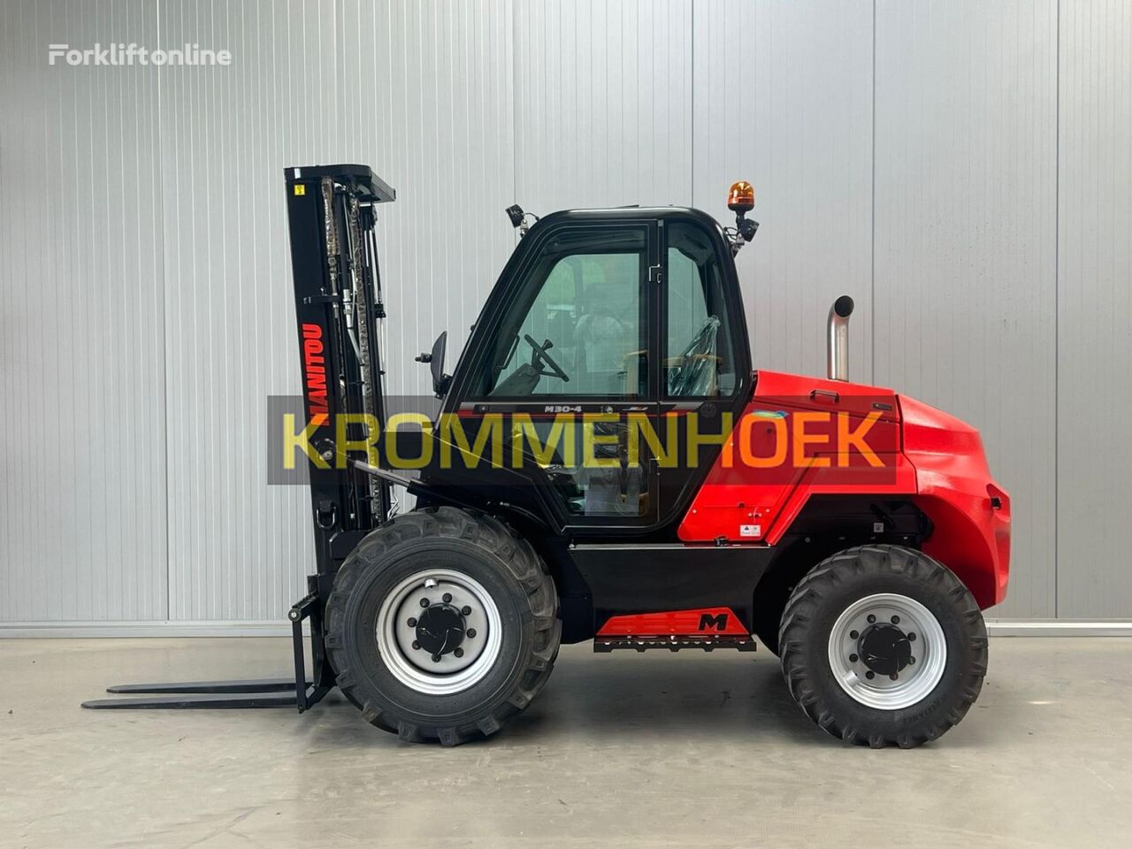 neuer Manitou M 30-4 Geländestapler