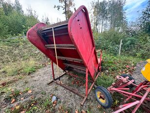 round bale unroller