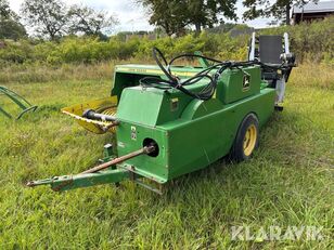 пресс-подборщик рулонный John Deere 330