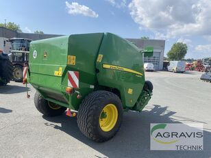 آلة جمع وكبس ولف الأعلاف والتبن John Deere F441R