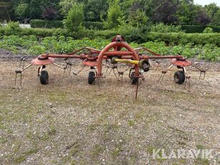 presse &agrave; balles rondes Kuhn GF 452 M