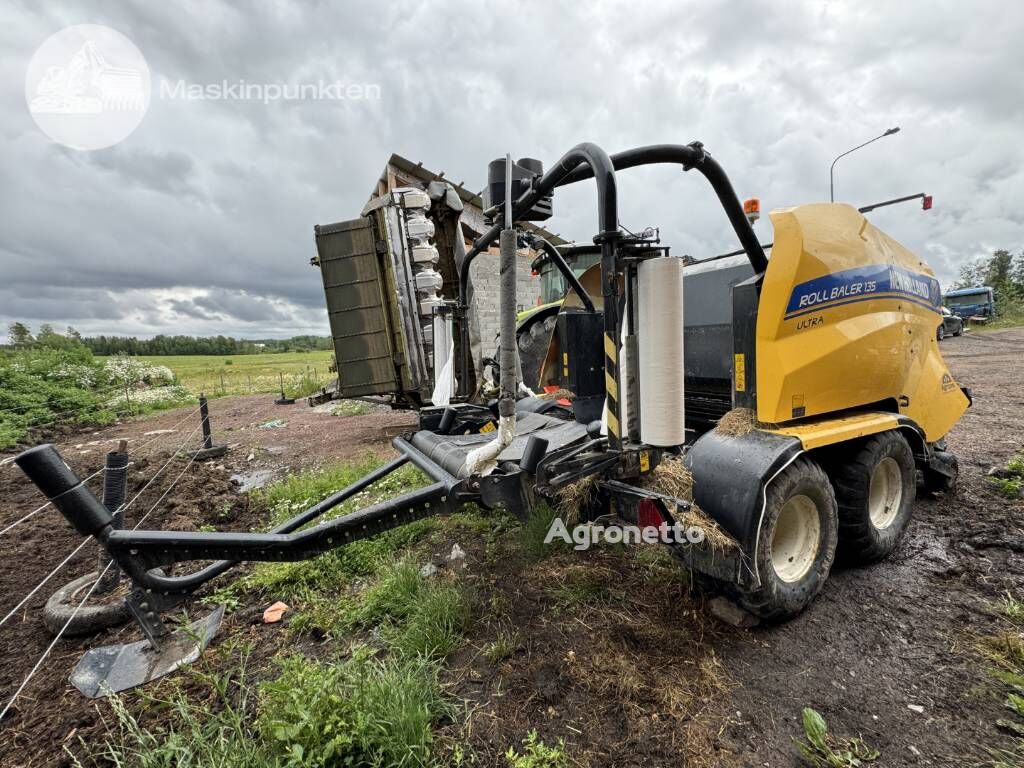 presse à balles rondes New Holland 894 Baler 135 Ultra