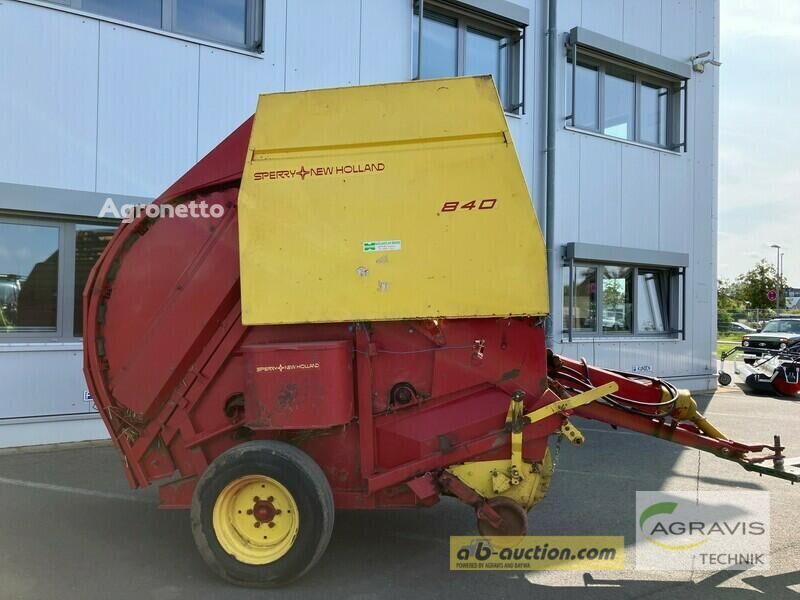 presă baloţi rotunzi New Holland SPERRY C 840