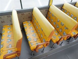 Bus sekolah Hino LIESSE dijual - Gambar 14 | Autoline ID Bus sekolah Hino LIESSE | Gambar 14 - Autoline