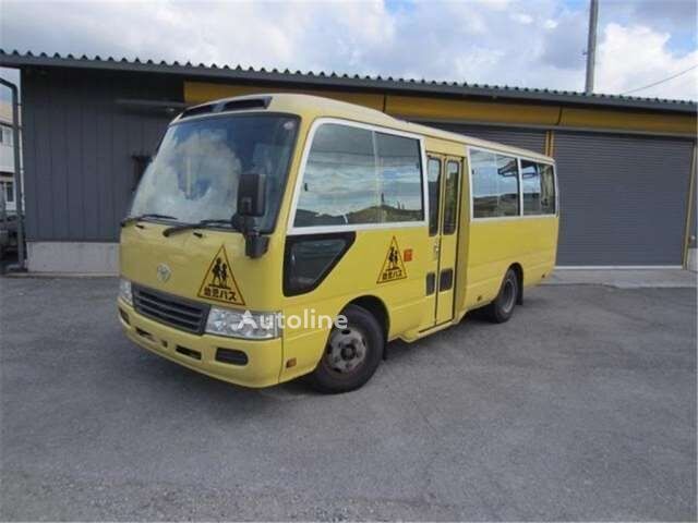 الحافلة المدرسية Toyota COASTER