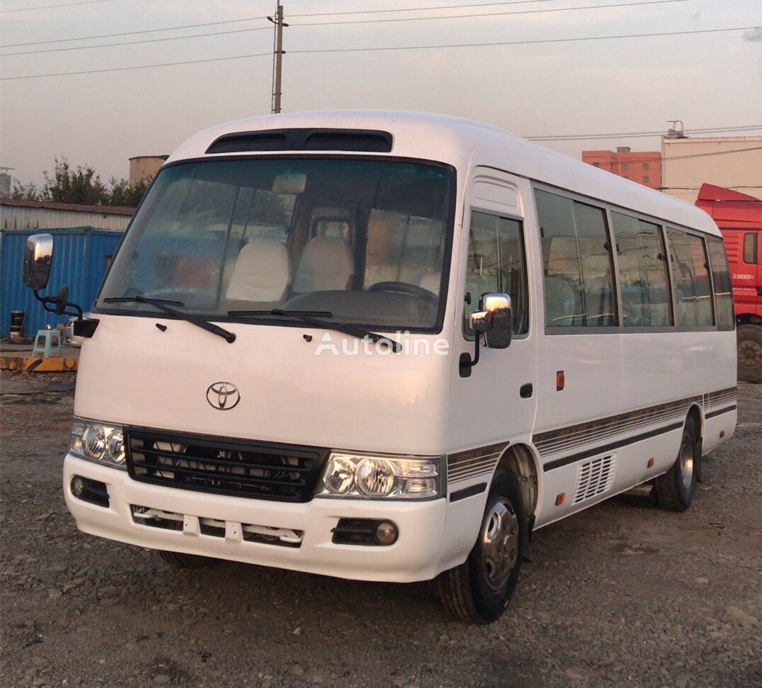 autobuz şcolar Toyota Coaster